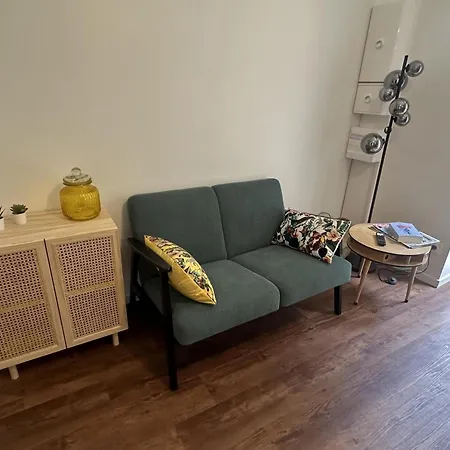 Vakantiehuis Calme En Plein Centre De Avec Terrasse Privative Et Confort Inclus - Fr-1-489-475 Moulins (Allier)